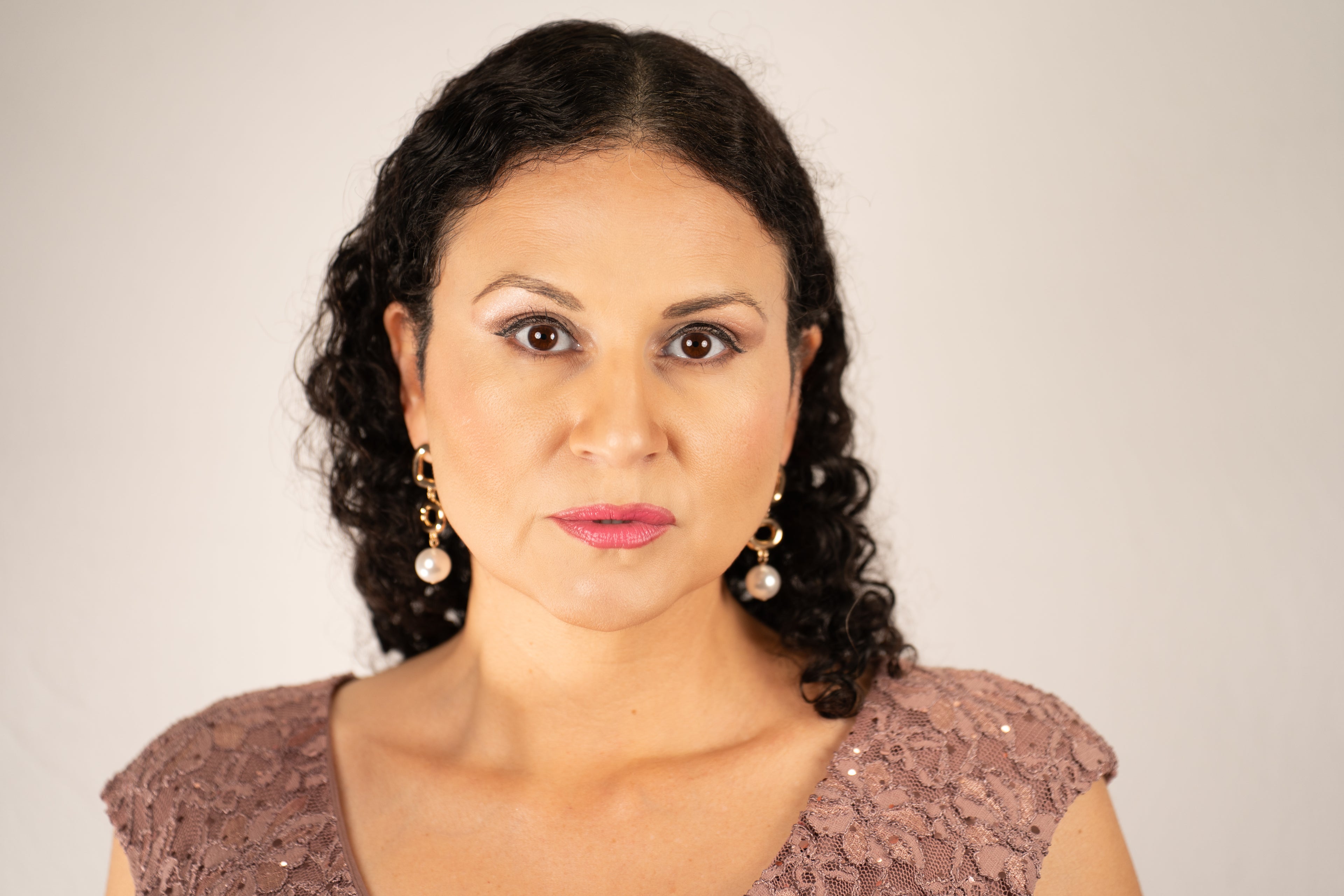 Women's White Pearl Dangle Earrings